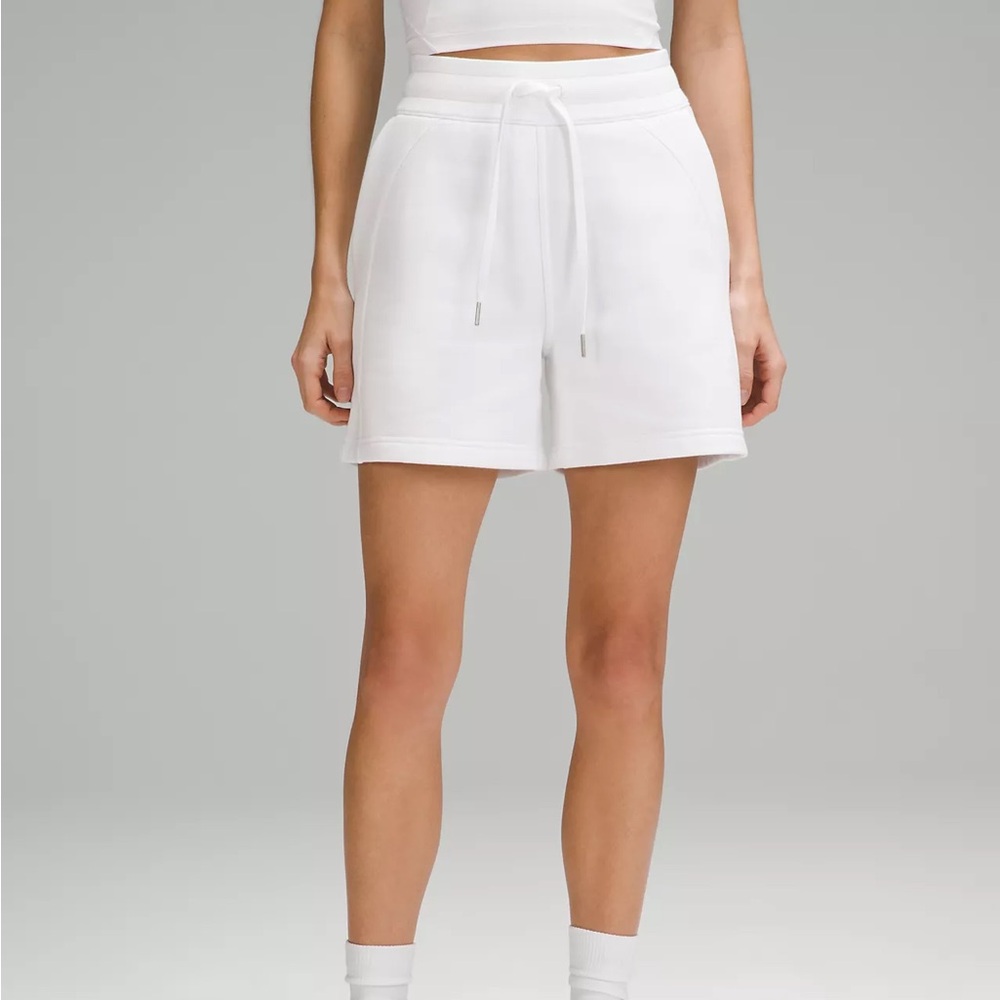 Lululemon Scuba High-Rise Short 5" VITP 6